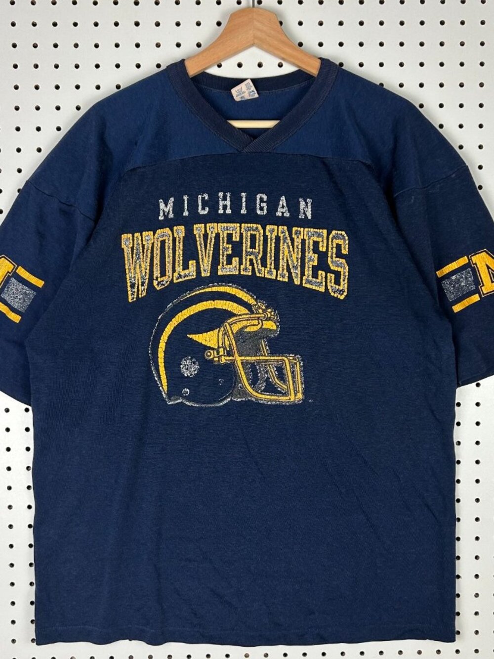 Michigan Wolverines 90s USA T Shirt Jersey XL Champion Cotton Blend Blue Graphic